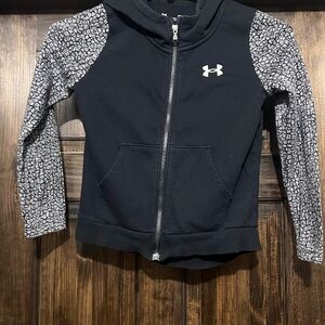 Under Armour Kids Hoodie with Black and Patterned Gray Sleeves